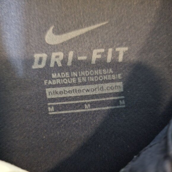 Nike Dri-Fit Golf Polo Shirt Size Medium Men's‎ Navy-Blue Short Sleeve - Picture 5 of 5